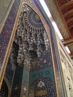 103 Männergebetshalle in der Sultan Qaboos Moschee in Muscat (Oman)