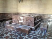106 Wasch-Stelle in der Sultan Qaboos Moschee in Muscat (Oman)