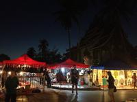 182 auf dem Nachtmarkt vor dem Nationalmuseum