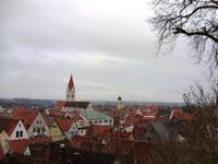 Tag 3 - 9 - Ausblick vom FÜnfknopfturm auf Kaufbeuren mit Stadtmauer (1)