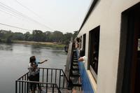 409 Fahrt über die Brücke am Kwai