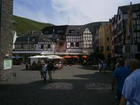 Restaurants und Cafe`s an der alten Stadtmauer von Bernkastel-Kues