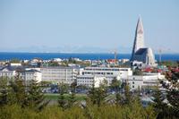 Blick von der Perlan auf die Hallgrimskirche