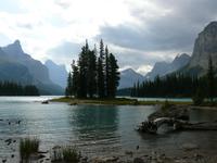 Spirit Island im Maligne Lake
