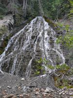 Wasserfall im Maligne Canyon