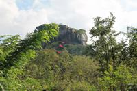 Blick auf den Felsen von Sigiriya