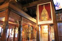 Im Heiligen Zahntempel von Kandy - hier liegt Buddhas Backenzahn