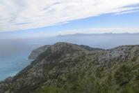 Links: Bucht v. Pollenca, rechts: Bucht von Alcudia