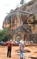 Aufstieg zum oberen Plateau der Felsenfestung Sigiriya