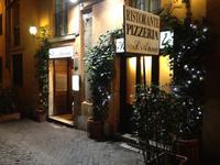 183 Abendspaziergang in den Gassen Roms