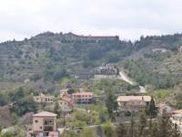 Blick aus Agros zum Rodonhotel
