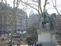 Blick von der Stadtinsel hin zum Panthéon