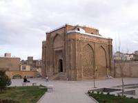 Gonbad-e Alavian Grabbau