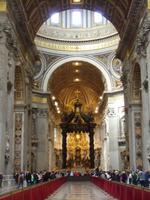 Im Petersdom - der Baldachin des Papstes