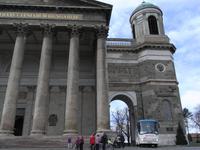 Sonderparkgenehmigung an der Graner Basilika