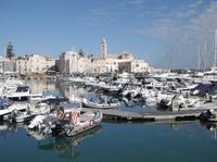 Hafen von Trani
