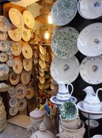 Souvenirs warten auf  Käufer