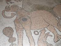Mosaikfußboden