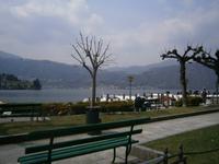 Uferpromenade in Orta
