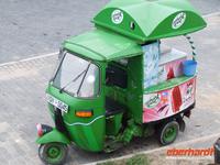 ein Eis Tuk-Tuk
