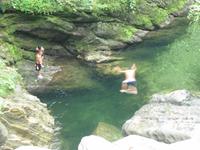 Mutprobe im Fluss