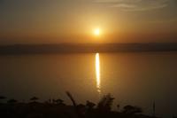 Sonnenuntergang am Toten Meer (Fotografin: Evelyn Gradt)