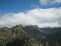 Blick  zu den höchsten Gipfeln der Insel