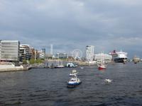 Auslaufparade zum 824. Hafengeburtstag