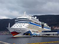 Die AIDAsol im Hafen von Bergen