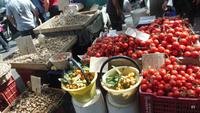 in Catania auf dem Fisch-und Obst-Gemüse-Markt 