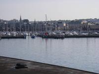Hafen St. Helier mit Wasserstand