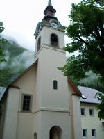 Kirche im Dorf Soca