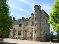 Penshurst Place and Garden - Schloss mit Spielzeugmuseum