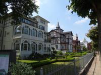 Villen an der Strandpromenade von Binz