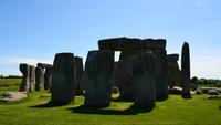072 Stonehenge