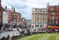 Zentrum von Windsor vor dem Eingang zum Palast