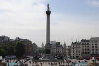 Blick von der National Gallery über Trafalgar Square in Richtung White Hall