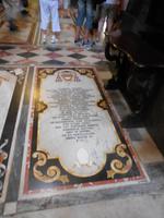 Grabplatte in der Kathedrale von Malta