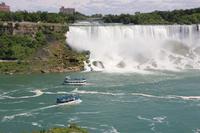 Bootsfahrt an den Niagara-Fällen
