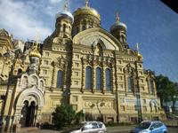 Die Maria-Himmelfahrtskirche an der Leutnant-Schmidt-Brücke.