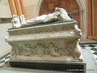 in Tours Grab Hl.Martin 