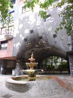 Hunderwasserhaus, Wien