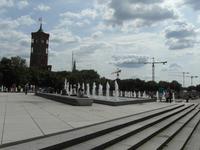 Brunnenanlagen vorm Roten Rathaus