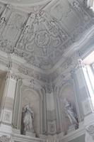 Wand- und Deckengestaltung im Yusopof Palast