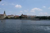 Kaum vorstellbar, dass diese Altstadt beim Hochwasser im Frühjahr nur dank mobiler Staumauern noch geschützt werden konnte.