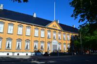 283 Trondheim, Stiftsgarden