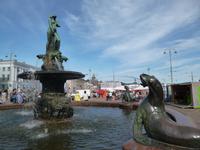 Helsinki_Marktbrunnen (2)