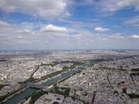 Blick vom Eiffelturm in Richtung Montmartre 