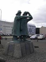Wächter am Hafen von Reykjavik