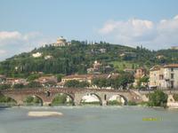 Blick zum Hügel San Pietro in Verona